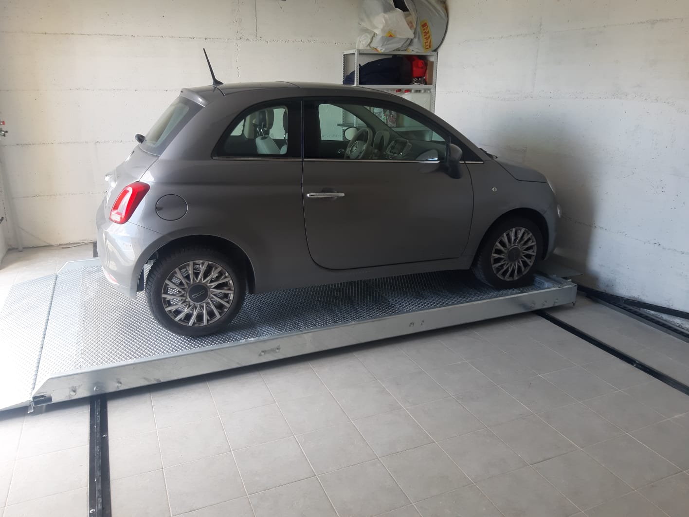 Pomična plošča za avtomobile parko 4